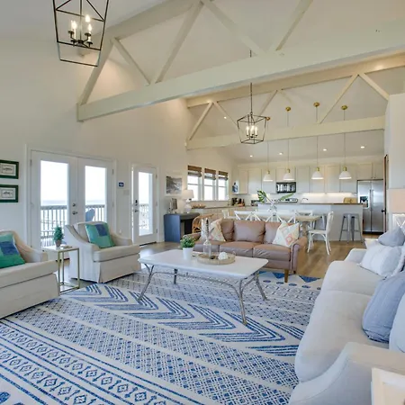 Lakefront New Orleans Retreat - Hot Tub And Kayaks!